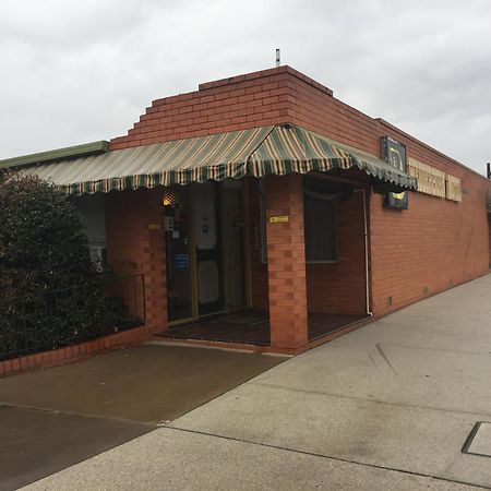 韦德伯恩淘金者汽车旅馆 Wedderburn 外观 照片